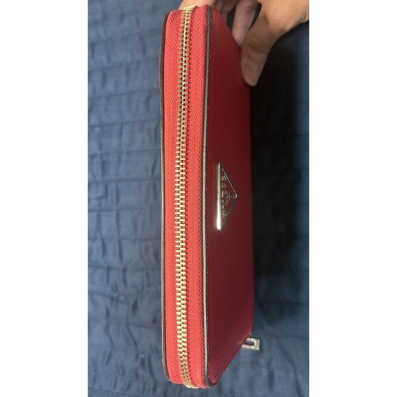 Wallet Guess large women's laurel slg ZG850046 Retail $200 + Does Have Rubbing - Picture 15 of 16